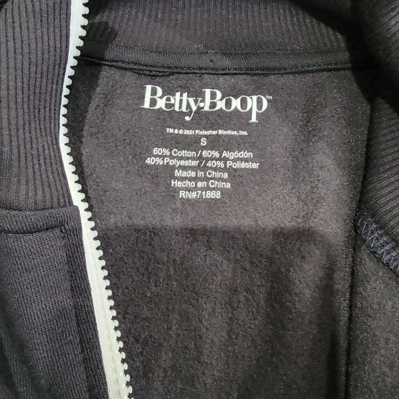 NEW Betty Boop Women’s Quarter Zip Pullover Sweater - Picture 6 of 13